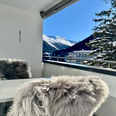 1-room - Newly Renovated And Apartment Davos