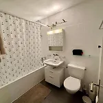 Apartment 1-room - Newly Renovated And Davos